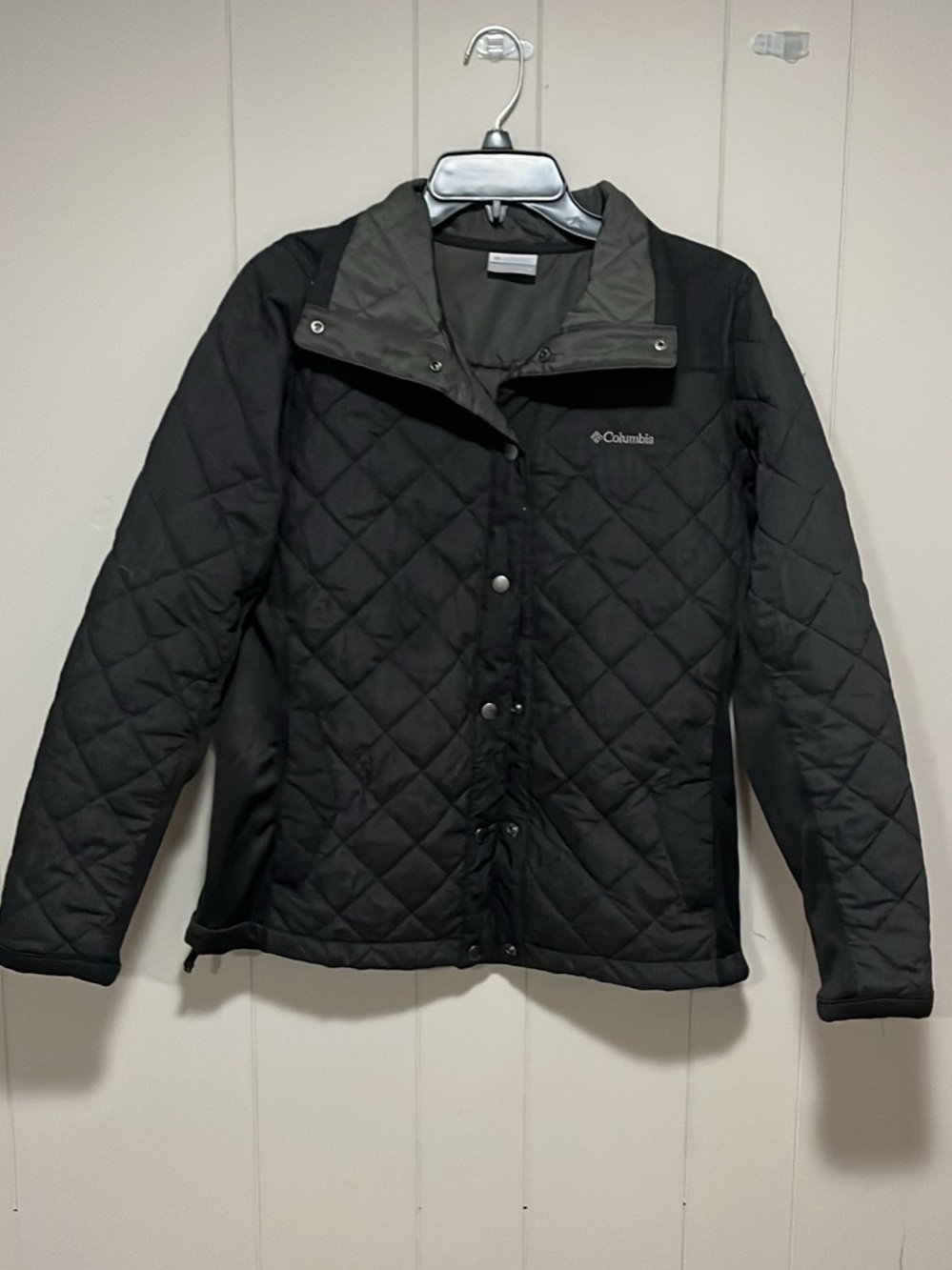 Columbia Black Quilted Snap-Front Jacket